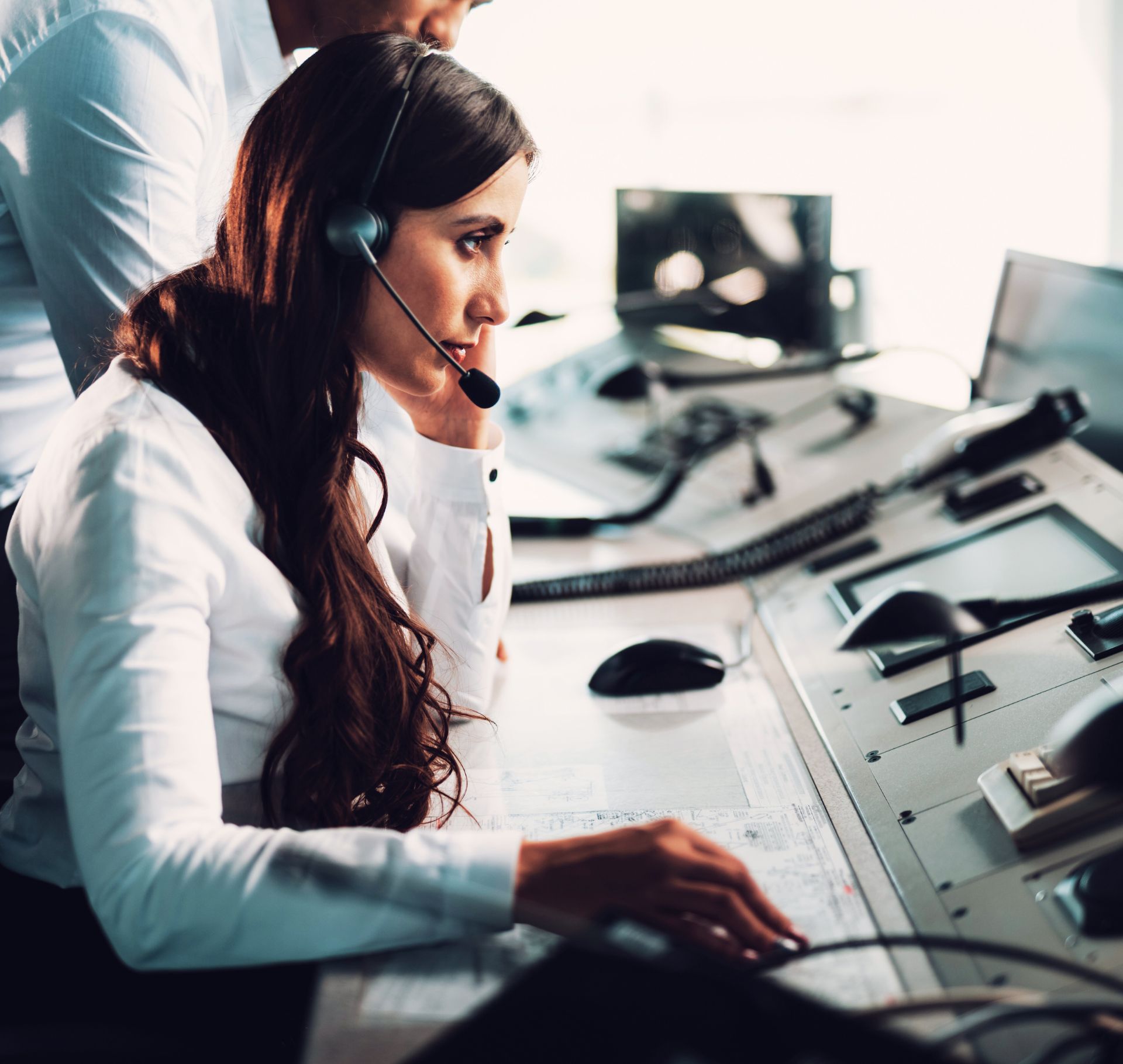 Dispatch Tech Optimizing Technician Routes with Smart Dispatch Software